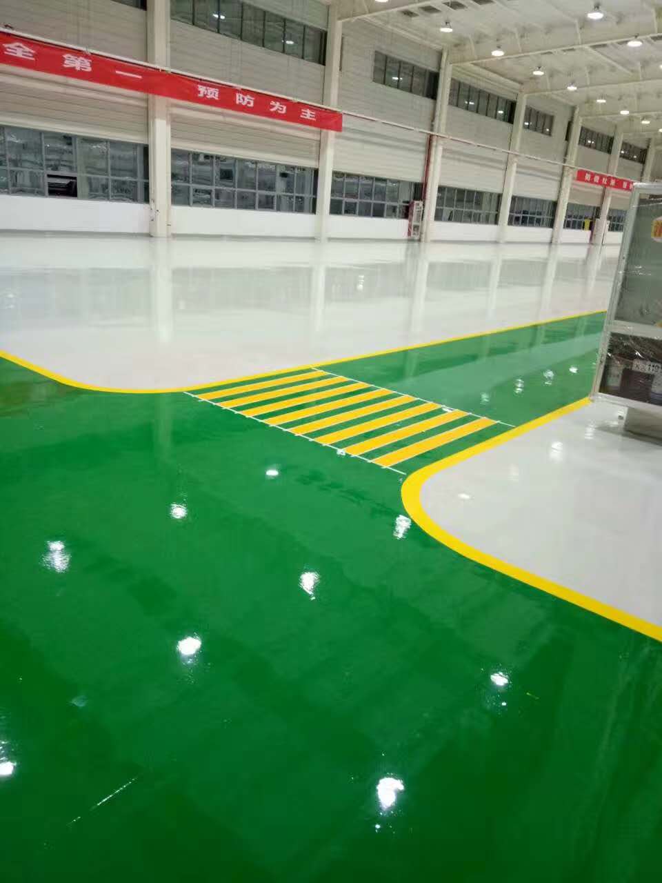 环氧地坪的自然石材纹理设计：高级感与自然美的结合